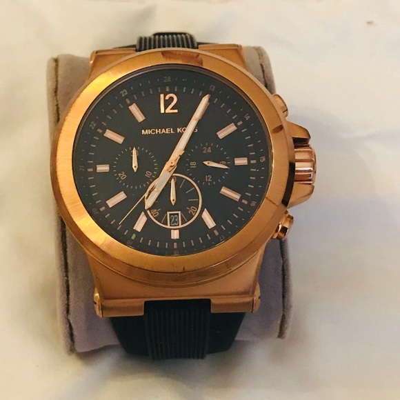Michael Kors watch - Picture 1 of 3